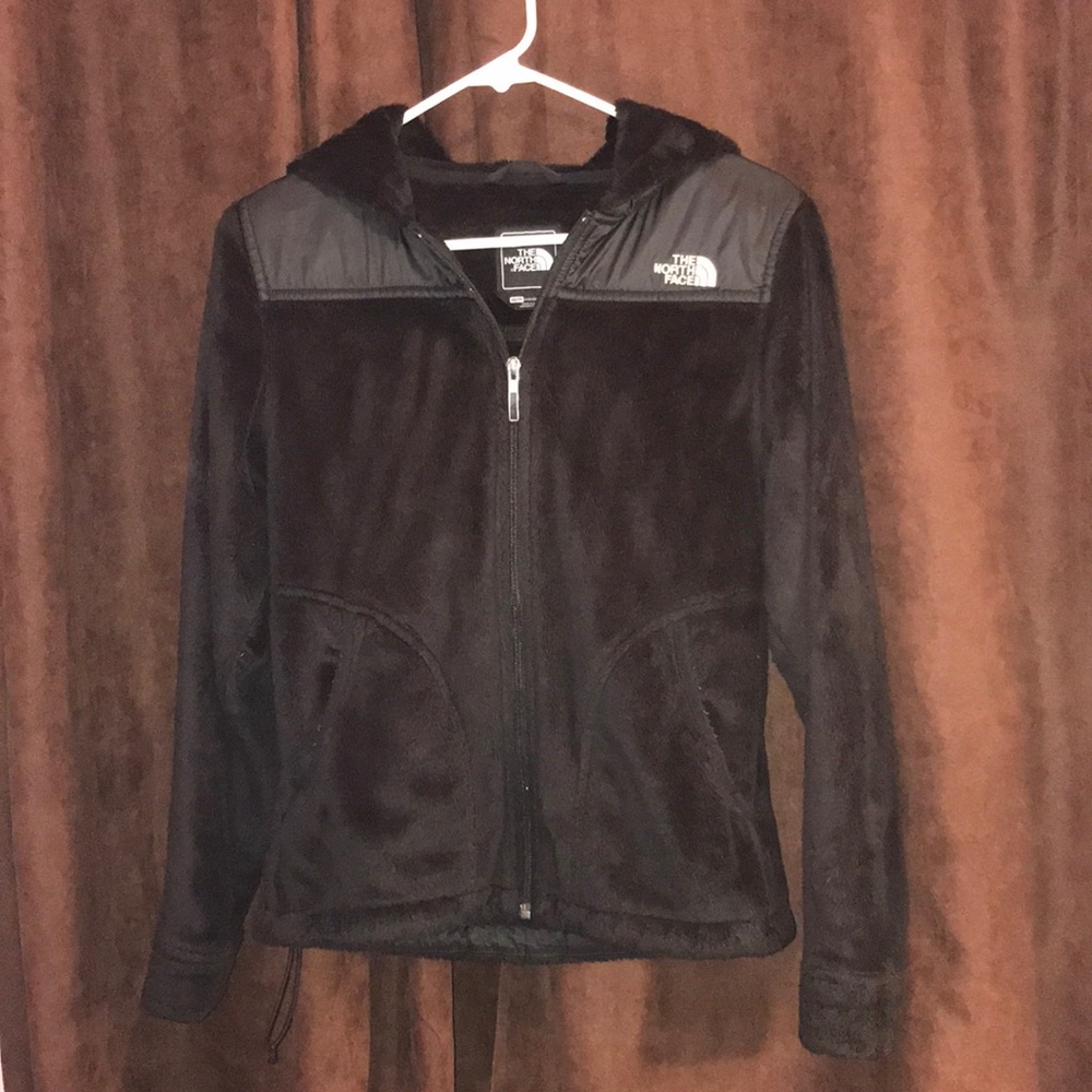 black, hooded north face
